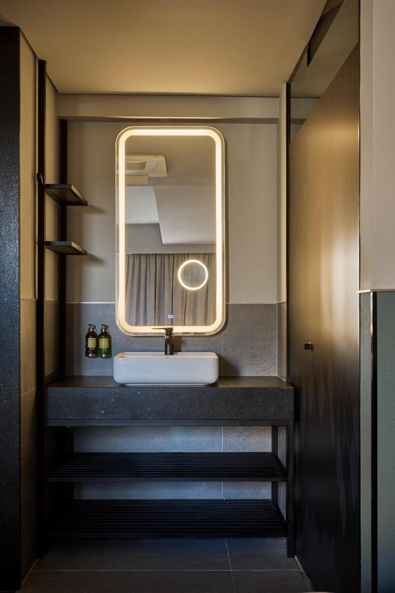 TRIBE Extra Twin Room with Balcony